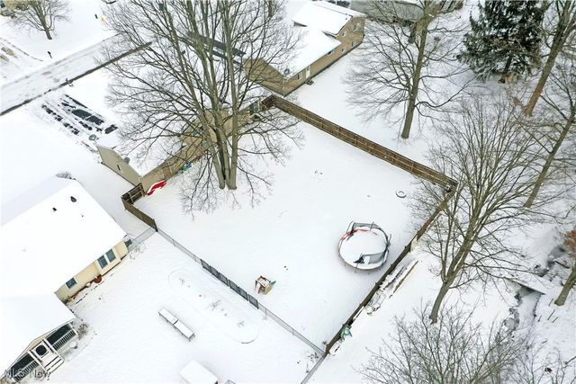 3123 Malibu Drive SW, Warren, OH 44481