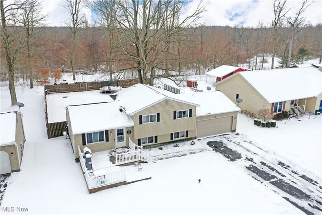 3123 Malibu Drive SW, Warren, OH 44481