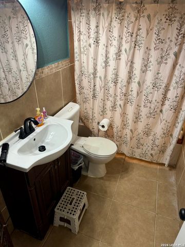 275 Lansing, San Antonio, TX 78207