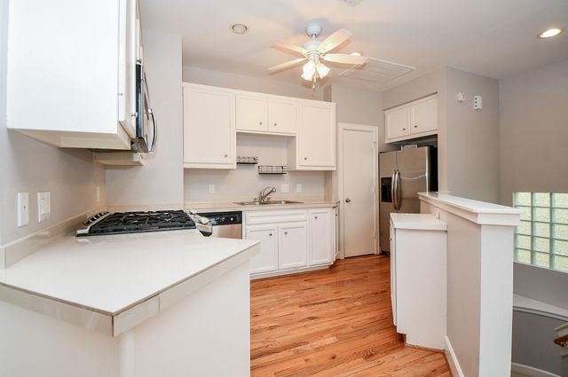 3715 Main Plaza Drive, Houston, TX 77025