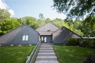 260 Hogan Road, Perinton, NY 14450
