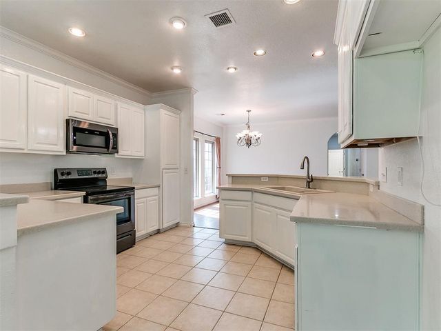 4013 NE 137th Street, Edmond, OK 73013