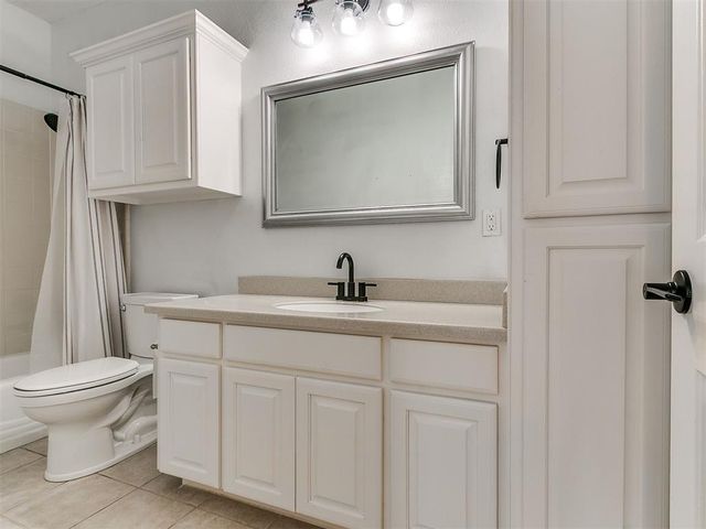 4013 NE 137th Street, Edmond, OK 73013