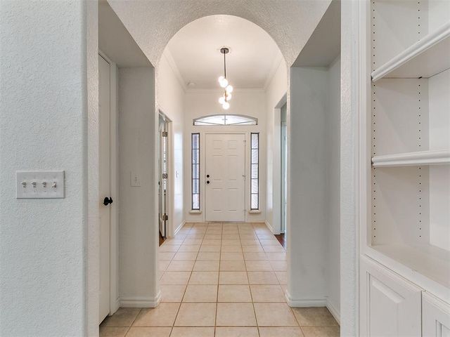 4013 NE 137th Street, Edmond, OK 73013