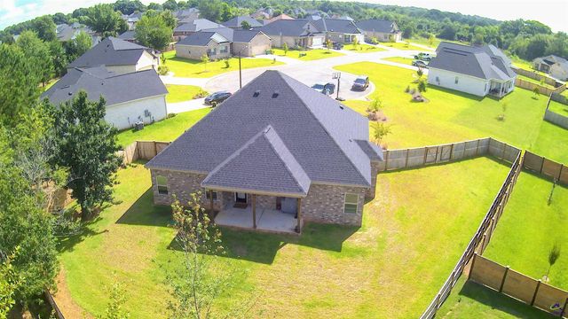 109 Raspberry Trail, Perry, GA 31069