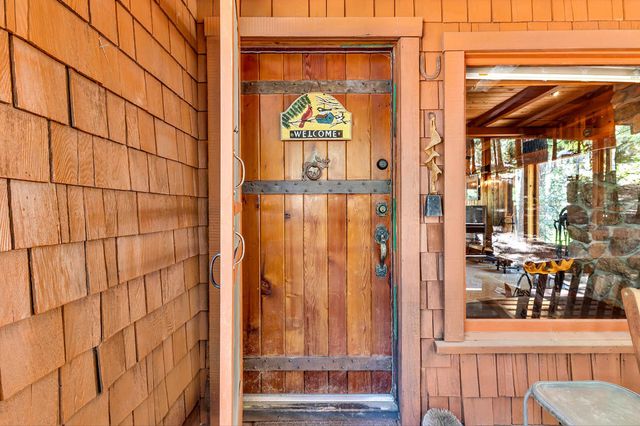 55170 Daryll Road, Idyllwild, CA 92549