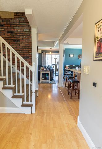 17 Hilltop Avenue, Newburgh, NY 12550
