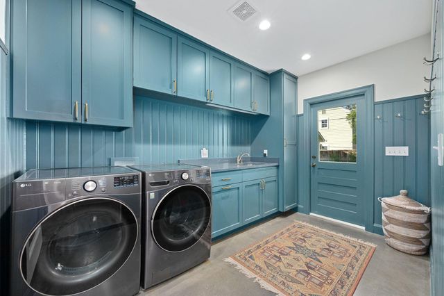 3204 Kerbey LN, Austin, TX 78703