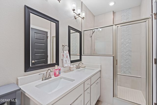 13729 WINFORD Avenue, El Paso, TX 79928