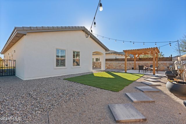 13729 WINFORD Avenue, El Paso, TX 79928