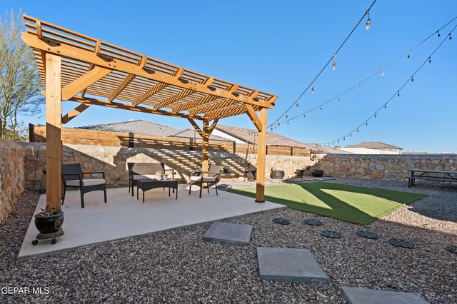 13729 WINFORD Avenue, El Paso, TX 79928