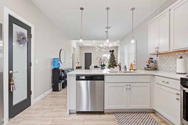 13729 WINFORD Avenue, El Paso, TX 79928