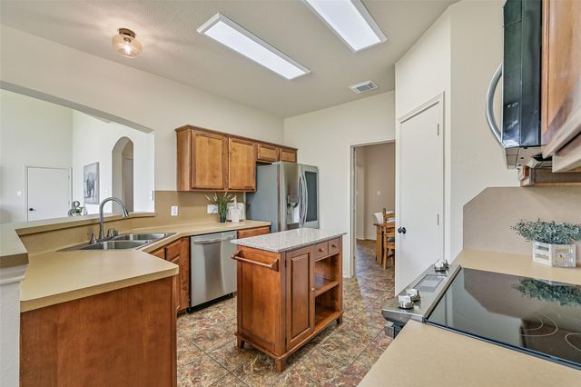 1404 Hollier Road, Friendswood, TX 77546
