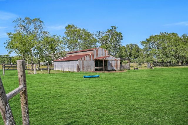 1404 Hollier Road, Friendswood, TX 77546