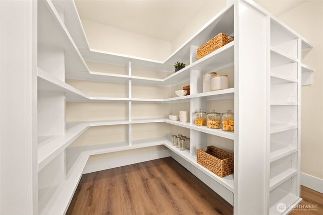 17104 NW 7TH Avenue, Ridgefield, WA 98642