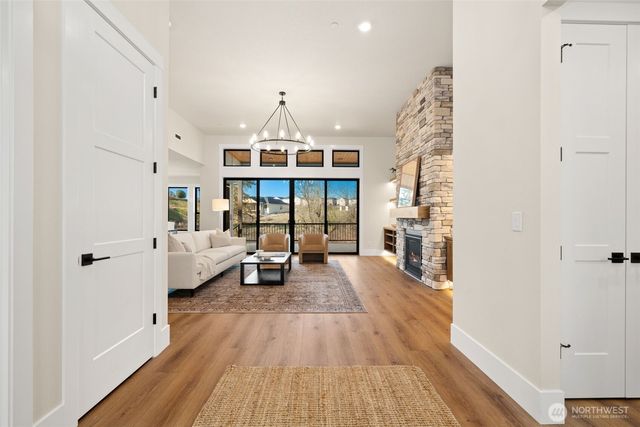 17104 NW 7TH Avenue, Ridgefield, WA 98642