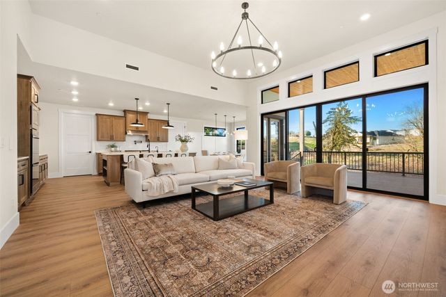 17104 NW 7TH Avenue, Ridgefield, WA 98642