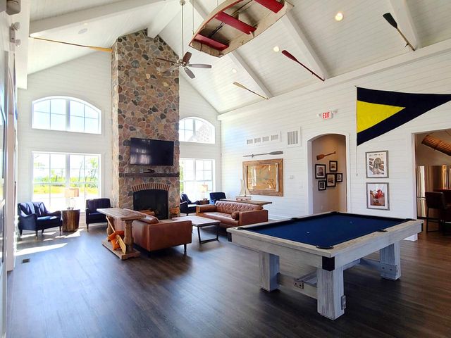 643 Cadence CIRCLE, Lake Geneva, WI 53147