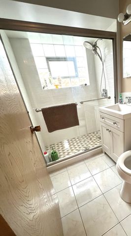 7810 Tripp Avenue, Skokie, IL 60076