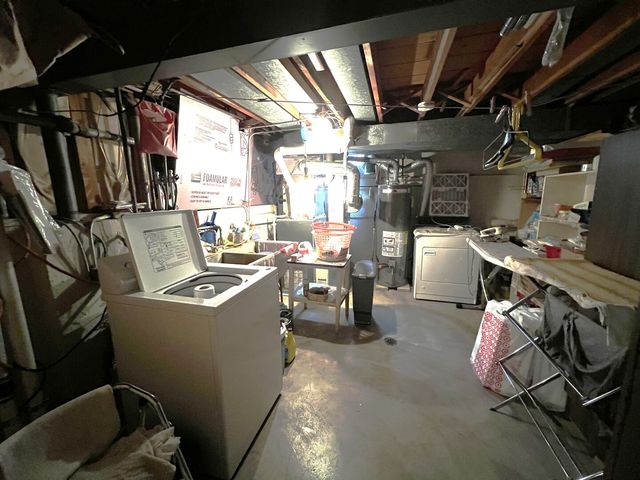 7810 Tripp Avenue, Skokie, IL 60076