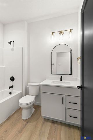 1311 SW 36th Street, Lincoln, NE 68522