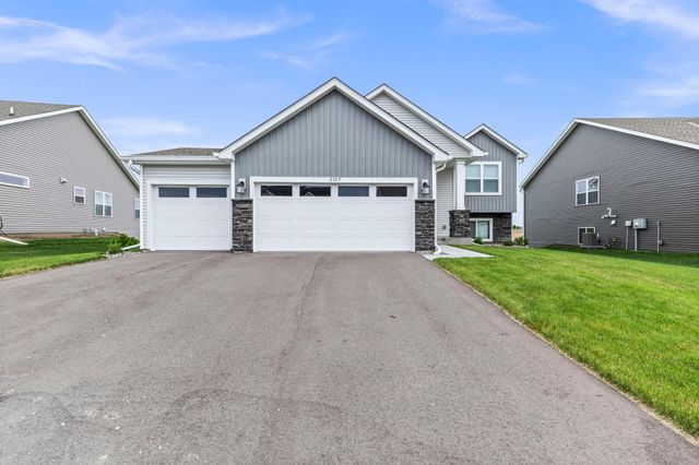 2327 Jandell Avenue NE, Saint Michael, MN 55376