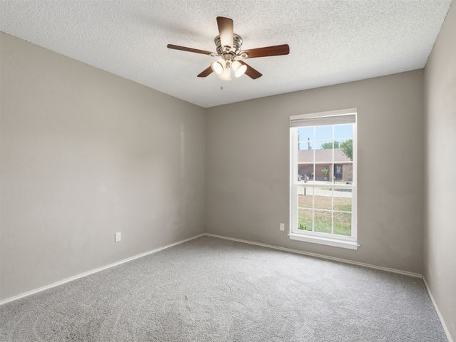 6206 Hott Springs Drive, Arlington, TX 76001