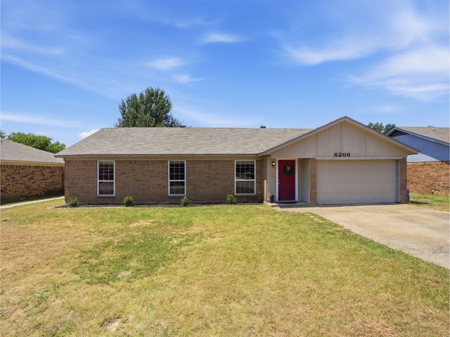6206 Hott Springs Drive, Arlington, TX 76001
