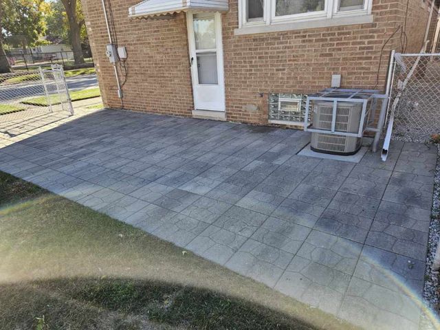 302 153rd Street, Calumet City, IL 60409