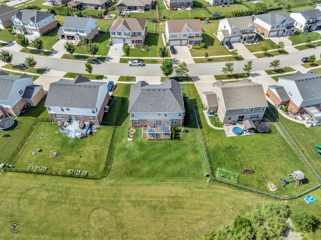 14244 W Marshall Drive, Manhattan, IL 60442