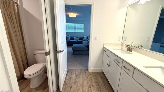 20100 Napa LOOP, Estero, FL 33928