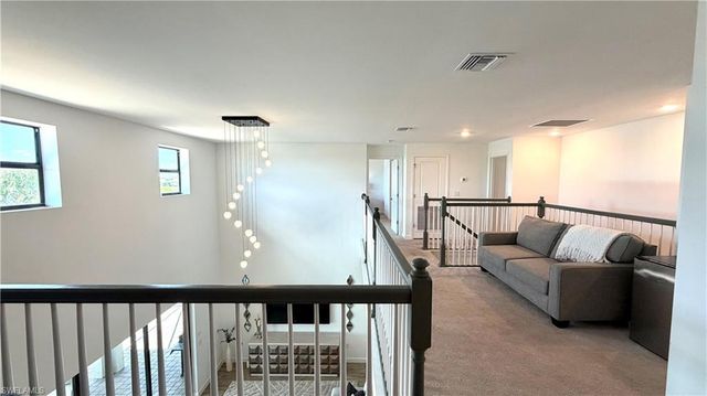 20100 Napa LOOP, Estero, FL 33928