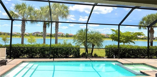 20100 Napa LOOP, Estero, FL 33928