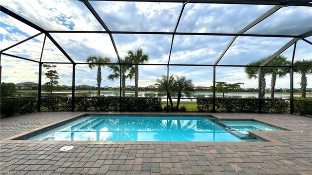20100 Napa LOOP, Estero, FL 33928