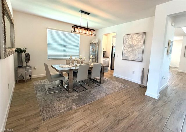 20100 Napa LOOP, Estero, FL 33928