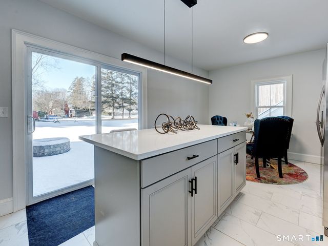 76 Griffin Road, East Windsor, CT 06016