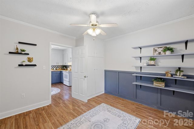 1320 Tom Fox Street, Morganton, NC 28655
