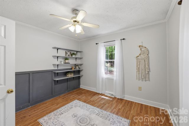 1320 Tom Fox Street, Morganton, NC 28655