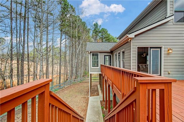 131 Treadstone Lane, Dallas, GA 30132