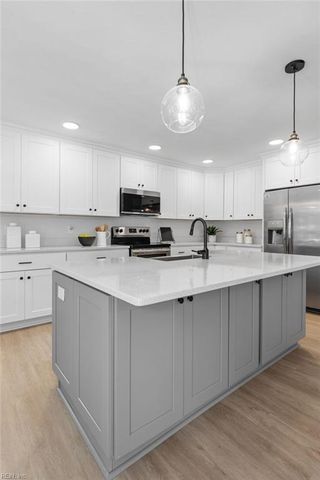 846 Jo Anne CIR, Chesapeake, VA 23322