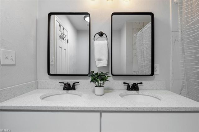 846 Jo Anne CIR, Chesapeake, VA 23322