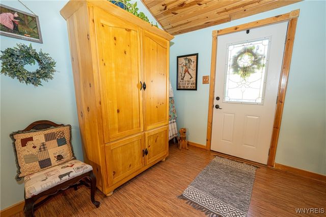 145 Arthur Avenue, Evans, NY 14006