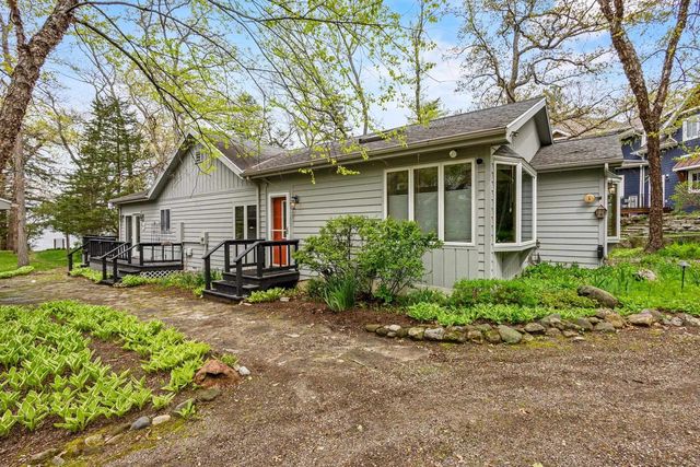 W1834 Sandstone Avenue, Green Lake, WI 54941