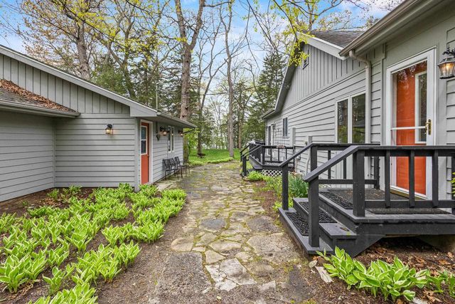 W1834 Sandstone Avenue, Green Lake, WI 54941