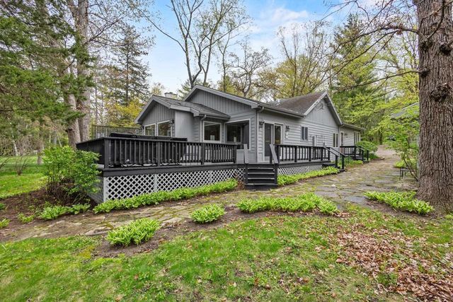 W1834 Sandstone Avenue, Green Lake, WI 54941