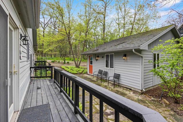 W1834 Sandstone Avenue, Green Lake, WI 54941