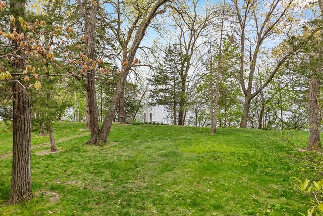W1834 Sandstone Avenue, Green Lake, WI 54941