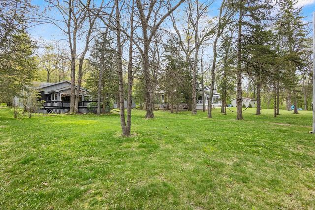 W1834 Sandstone Avenue, Green Lake, WI 54941