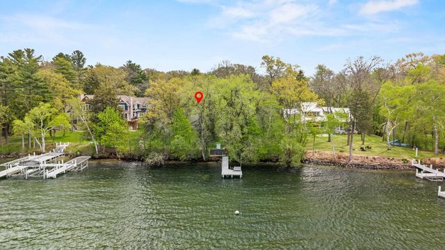 W1834 Sandstone Avenue, Green Lake, WI 54941
