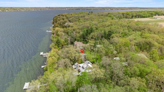 W1834 Sandstone Avenue, Green Lake, WI 54941